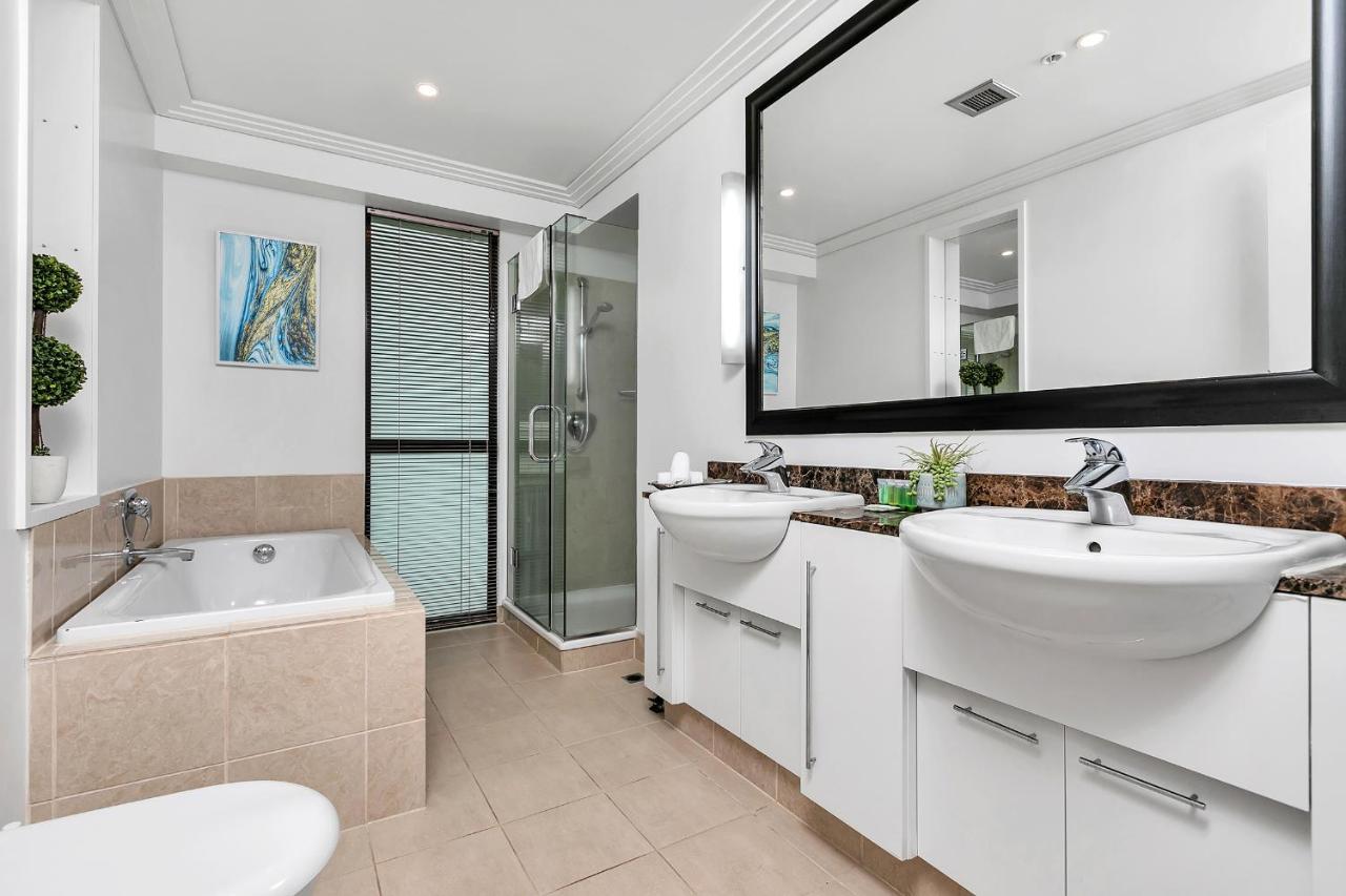Glamorous Getaway - Heart Of The Viaduct 'Quays' Auckland Bagian luar foto